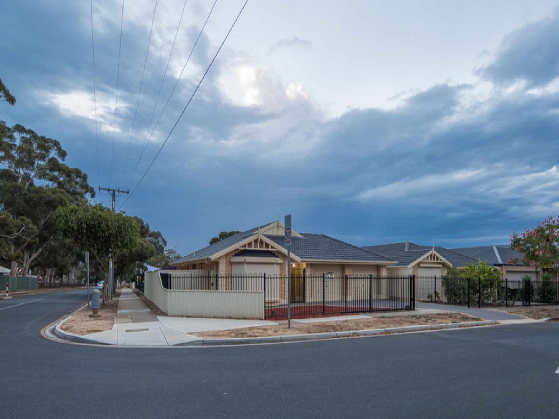 11 Gray Avenue, Northfield