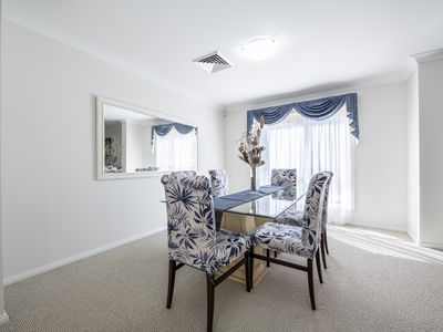 18 Lancaster Park Place, Dubbo