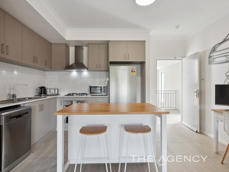 8 / 2 SCROOP Way, Spearwood