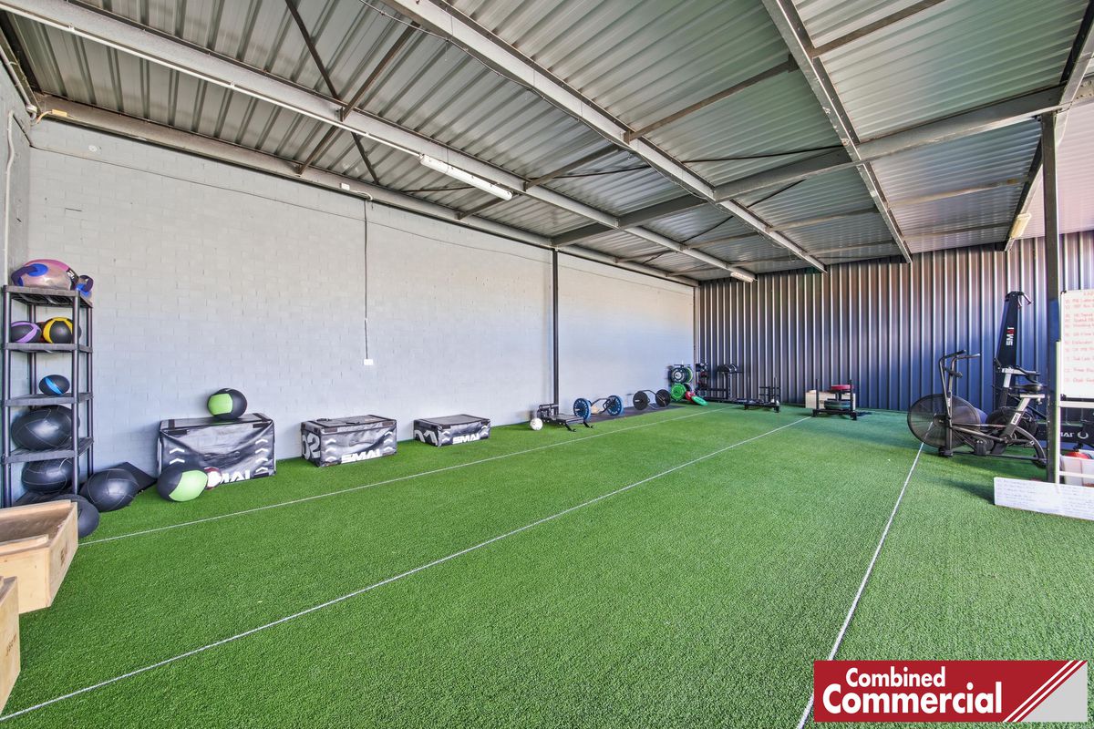 24 Grahams Hill Road, Narellan