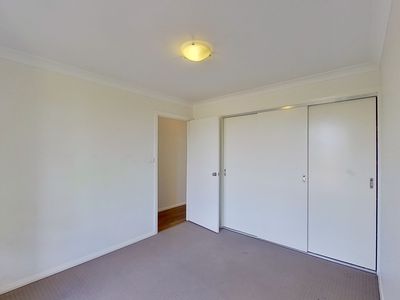 24 Dalbeattie Crescent, Dubbo
