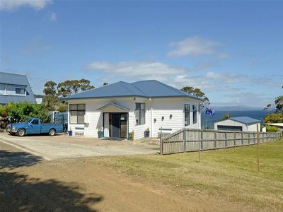 5681 Channel Highway, Verona Sands