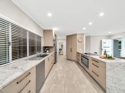 27-31 Hickey Close, Gordonvale