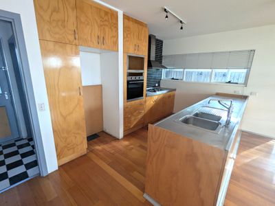 2A Coral Close, Hamlyn Heights