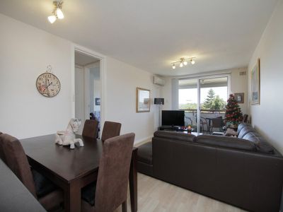 13 / 6 Hampton St , Burswood