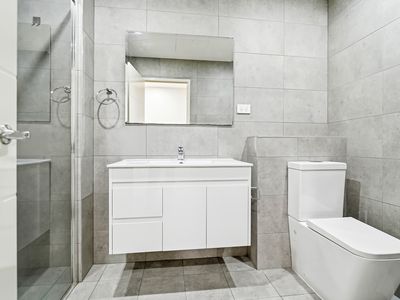 8 / 5 Manchester Drive, Schofields