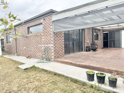 8 Mundi Crescent, Wyndham Vale