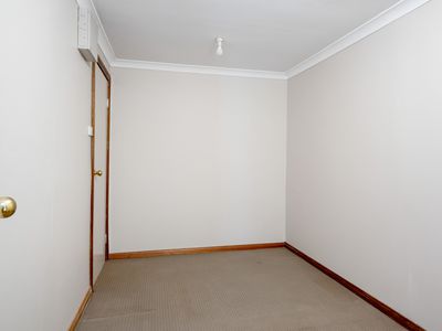 21 Ardagh Avenue, Kalgoorlie