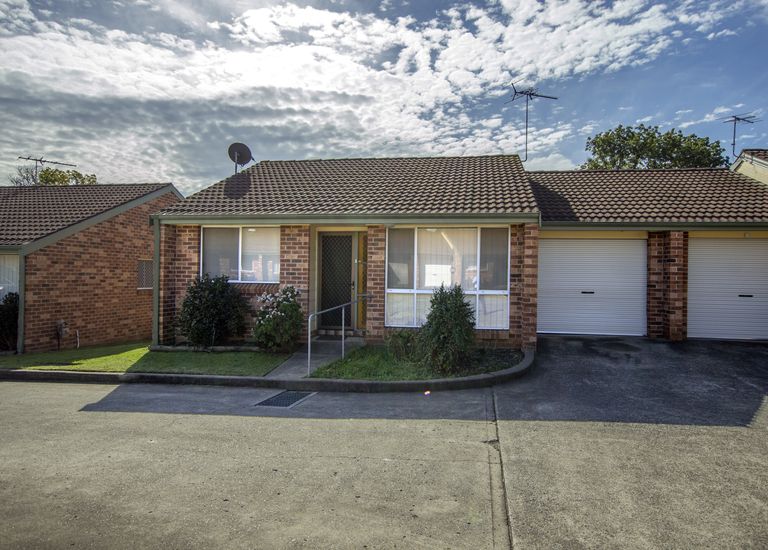 11 / 35 Blackwood Avenue, Minto