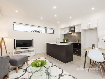 8 / 76 Waterloo Street, Joondanna