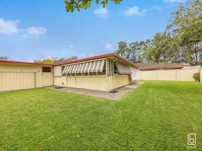 4 Castlereagh Crescent, Bateau Bay