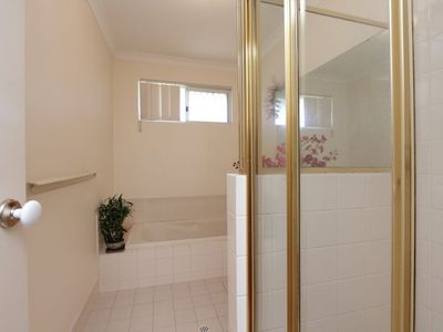 2 Klein Court, Winthrop