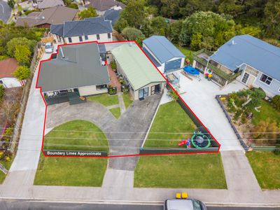 276 Sturges Road, Henderson