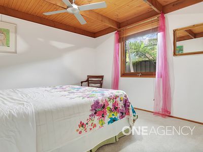 5 First Avenue, Erowal Bay