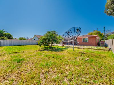 12 Adamson Road, Parmelia