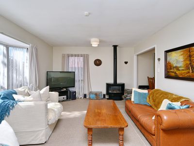 7 Heriott Close, Burwood