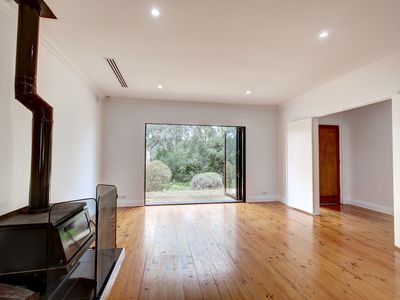210 Coromandel Parade, Coromandel Valley