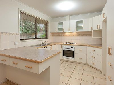 2 / 14 GAYVIEW DRIVE, Wodonga