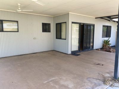 15 Barding Loop, Kununurra