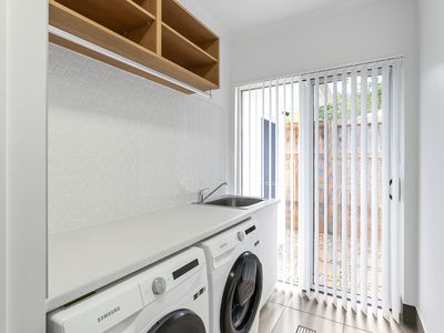 32b Highfield Circuit, Bentley Park