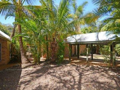 4 Howea Court, Dundowran Beach