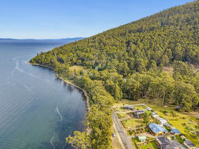 4946 Channel Highway, Gordon
