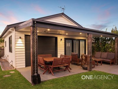 4 Carinmoney Avenue, Warilla