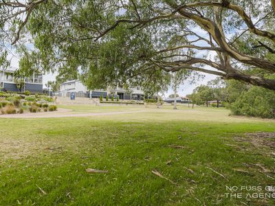 10 / 12 Loder Way, South Guildford