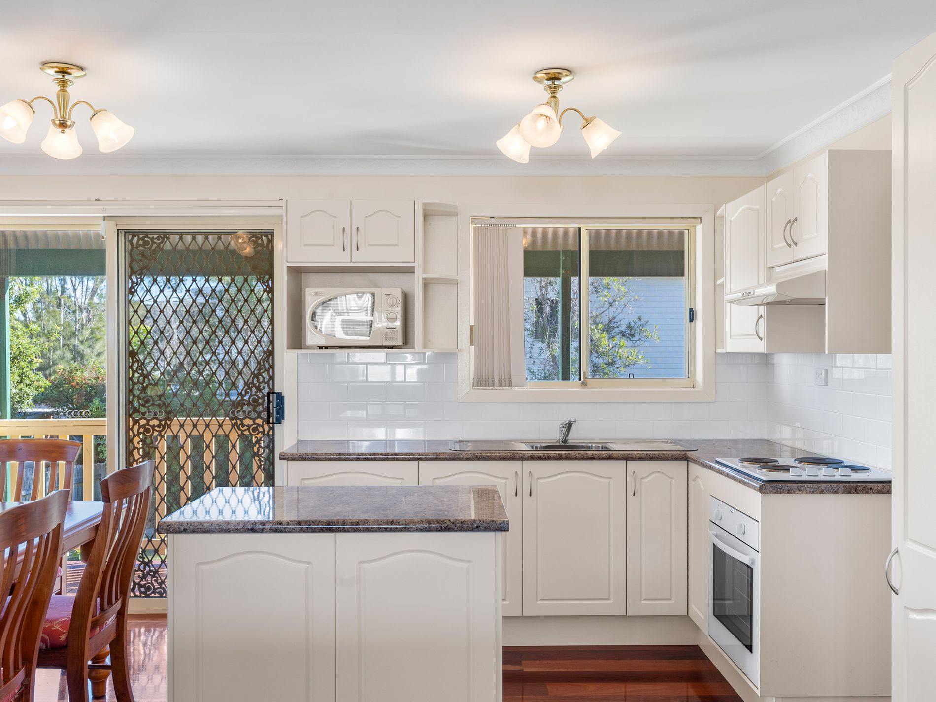 47 The Parapet, Manyana