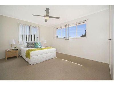 56 Lake Entrance Boulevard, Noosaville