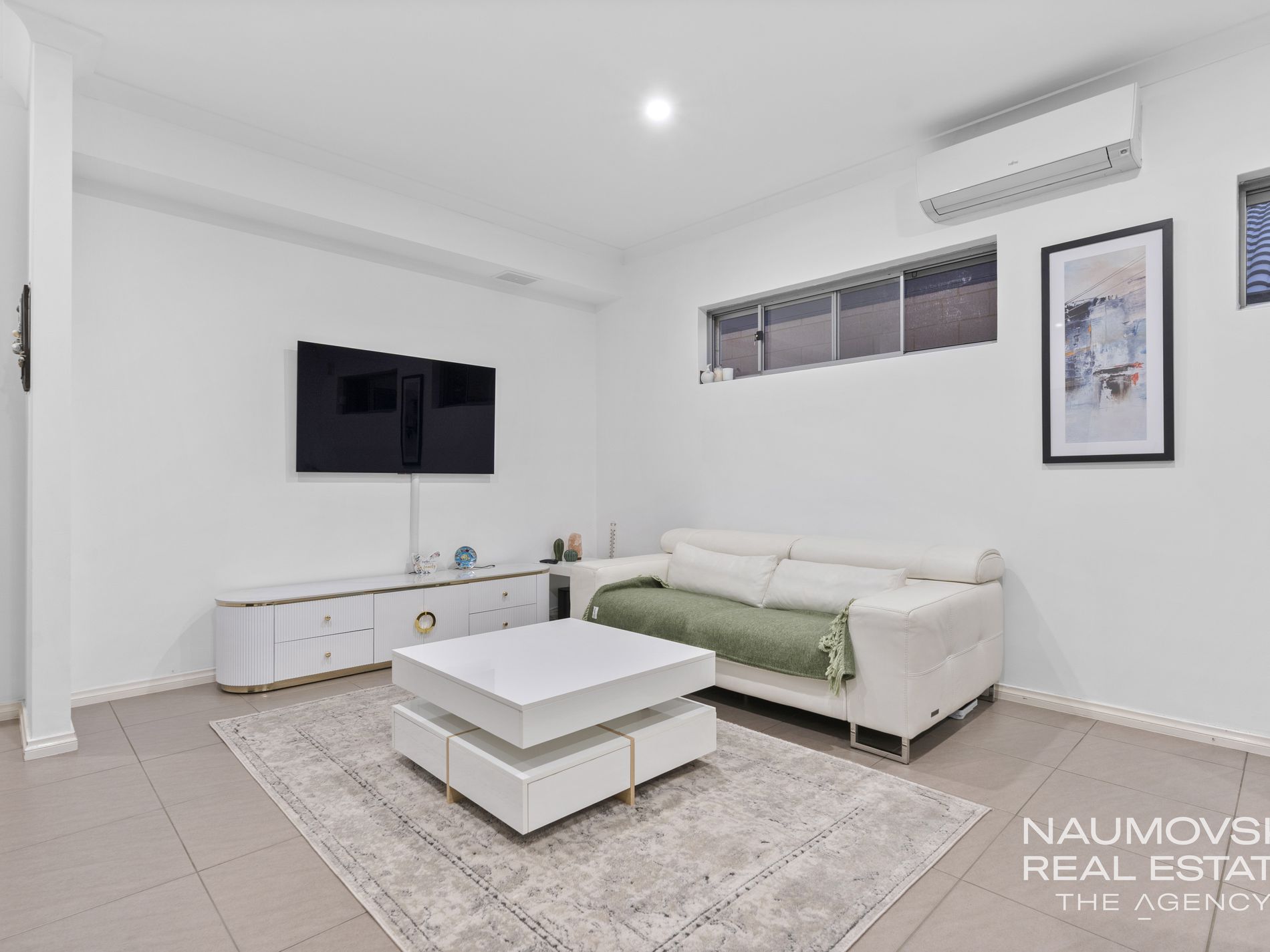 1 / 150 Ravenswood Drive, Nollamara