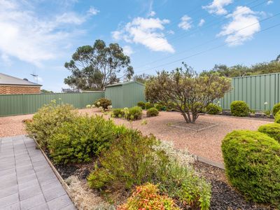 4 Kensington Grove, North Bendigo