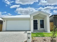 51 Redcomb Drive, Park Ridge