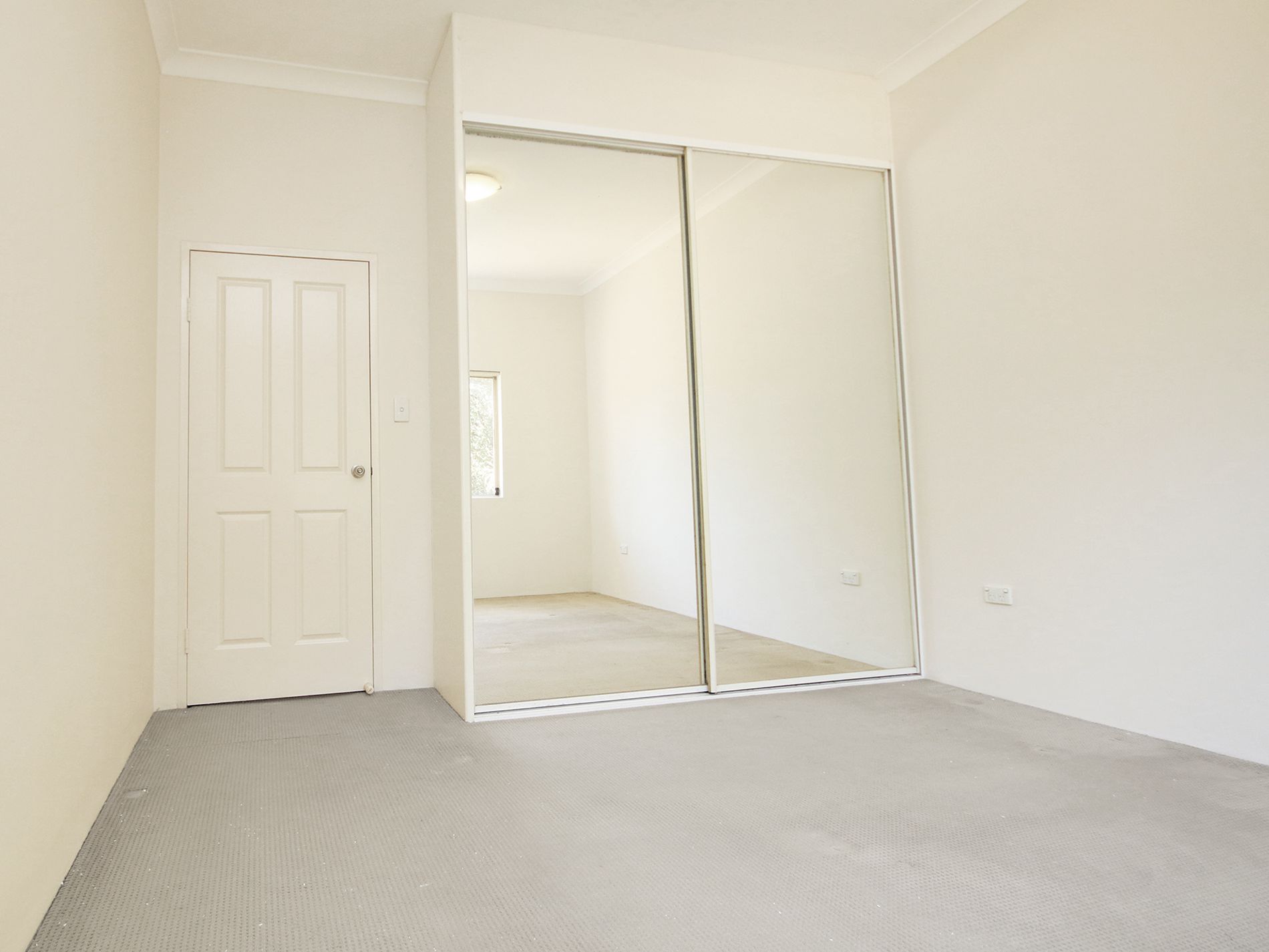 4 / 71 Railway Parade, Lakemba