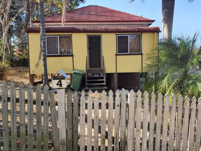 4 Charlotte Street, Blackstone