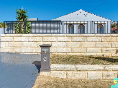 17 St Ives Drive, Yanchep