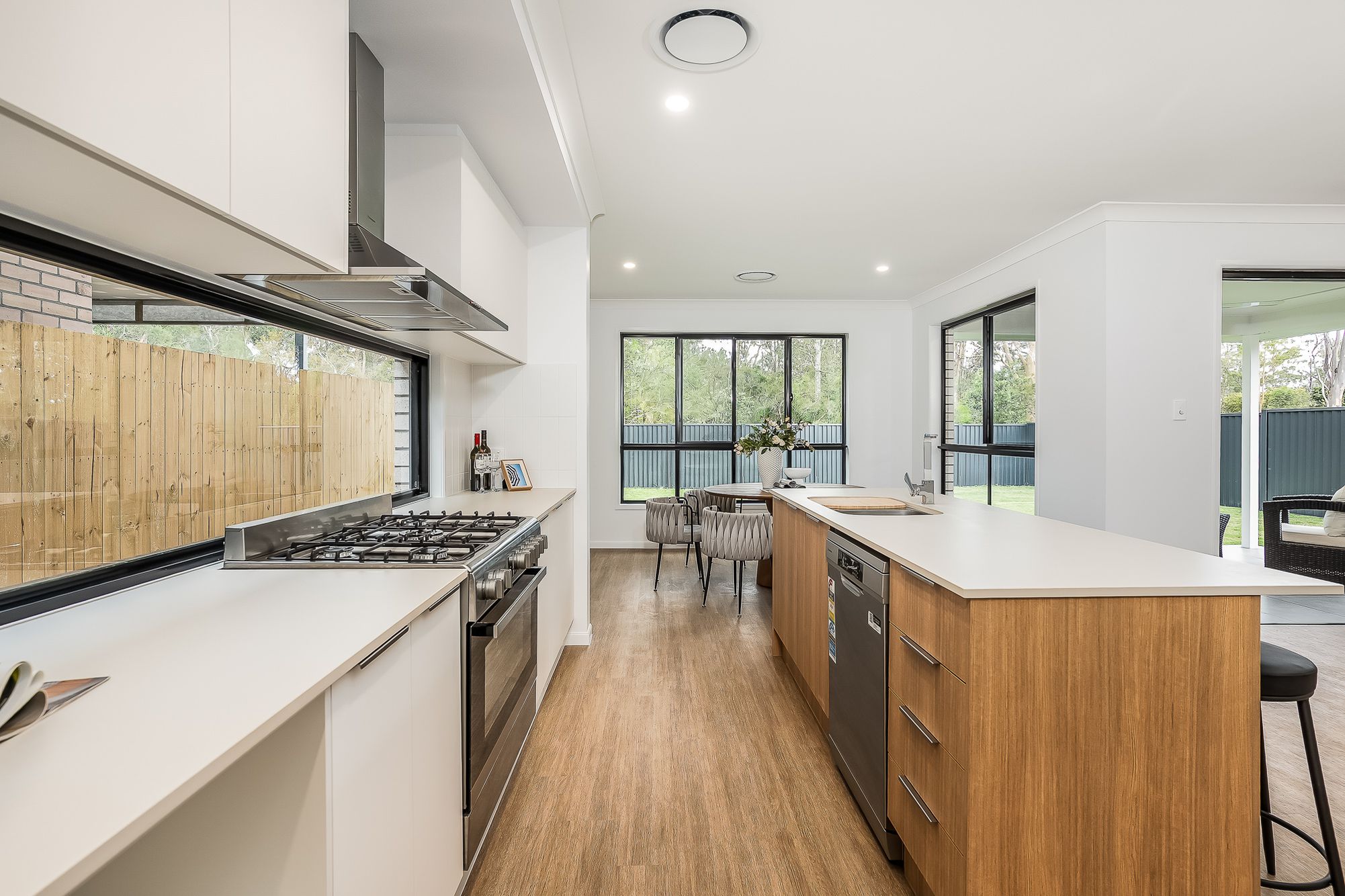 18 Gilding Place, Pallara