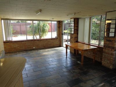 140 Thelma St, Como