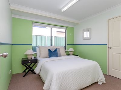 25 Flinn Avenue, Kelmscott
