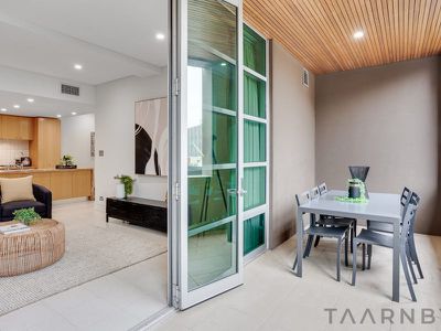 4 / 25 Hutt Street, Adelaide
