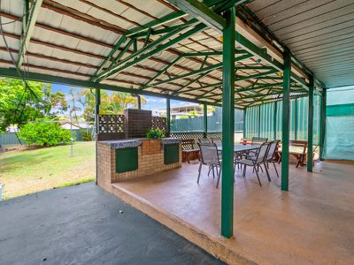 3 KALLISTA RD, Rochedale South