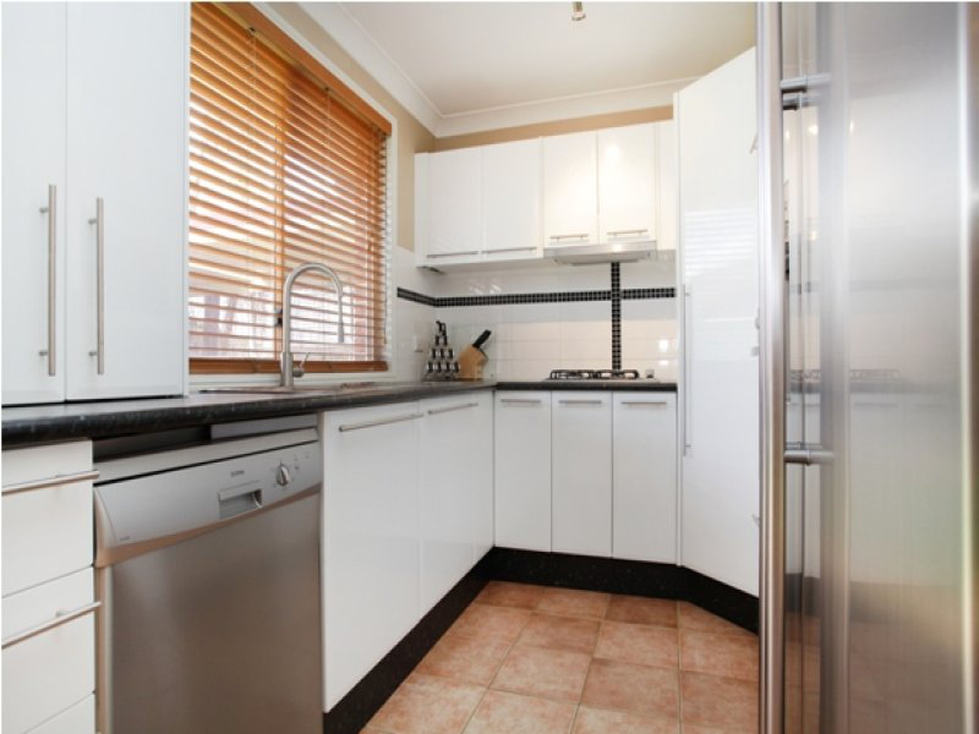 35 Kumbara Close, GLENMORE PARK