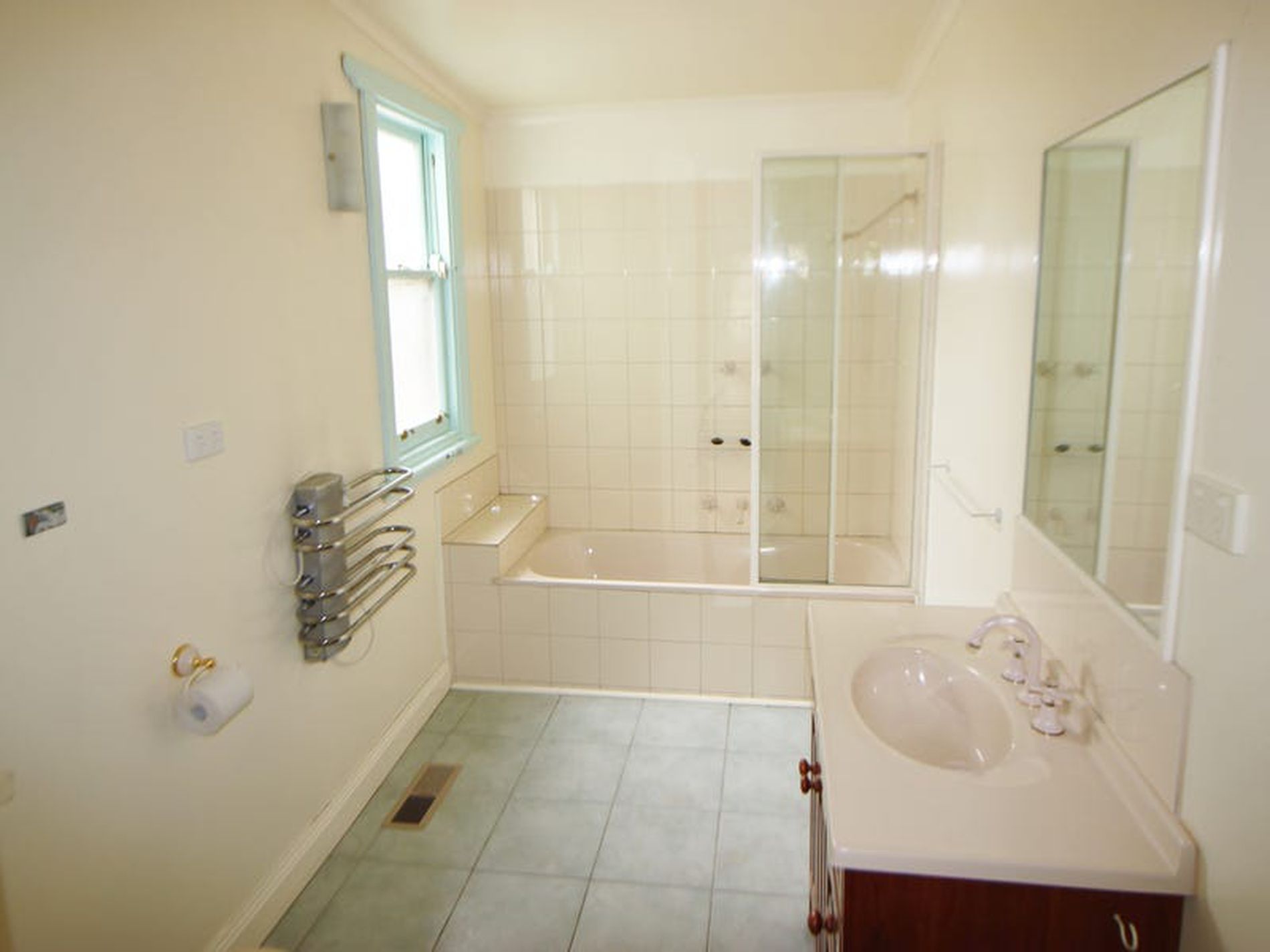 12 Craddock Street, North Geelong