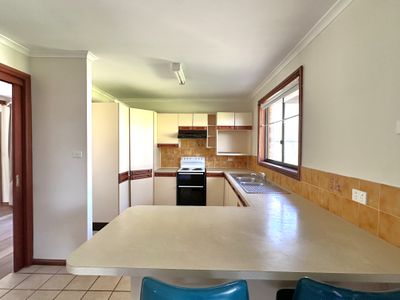19 The Parkway South, Mallabula