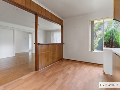 4 Elizabeth Avenue, Werribee