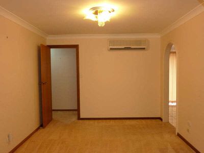 2 / 27 South Street, Tuncurry
