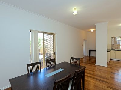 2/27 Drabble Road, Scarborough