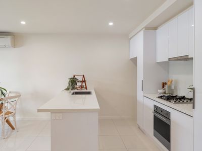 2 / 13 South Street, Hadfield