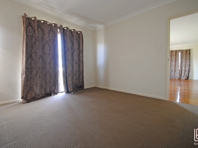 25 South Street, Killarney Vale