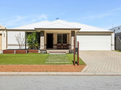 15 Palomino Promenade, The Vines